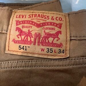 Levi’s 541 Athletic Fit Jeans | Khaki Tan | Size 35x34